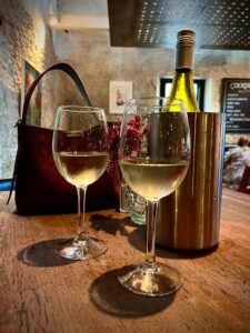 Real Pub Art 194